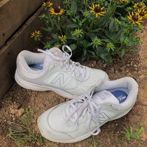 Vintage (All-White) New Balance